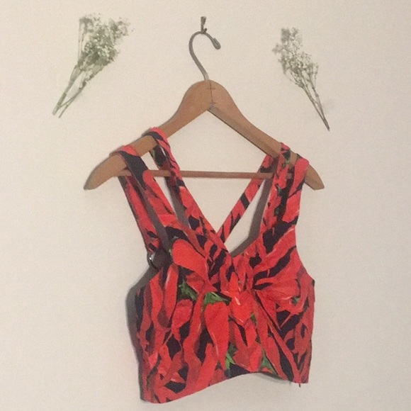 NEVER WORN TOPSHOP CROP TOP PEPPER PRINT - Picture 5 of 5
